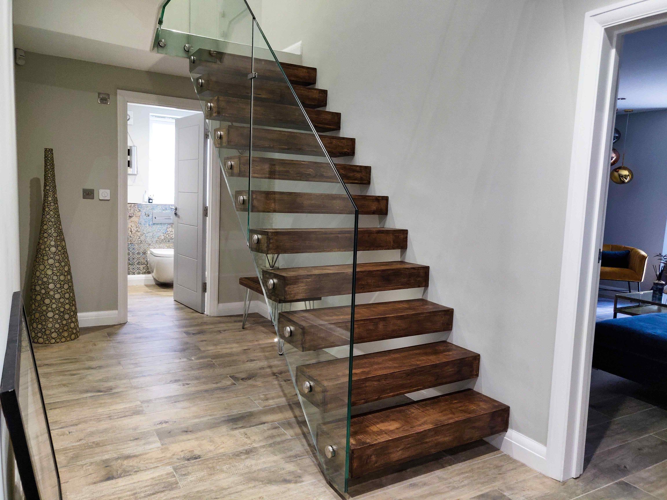Modern floating staircase