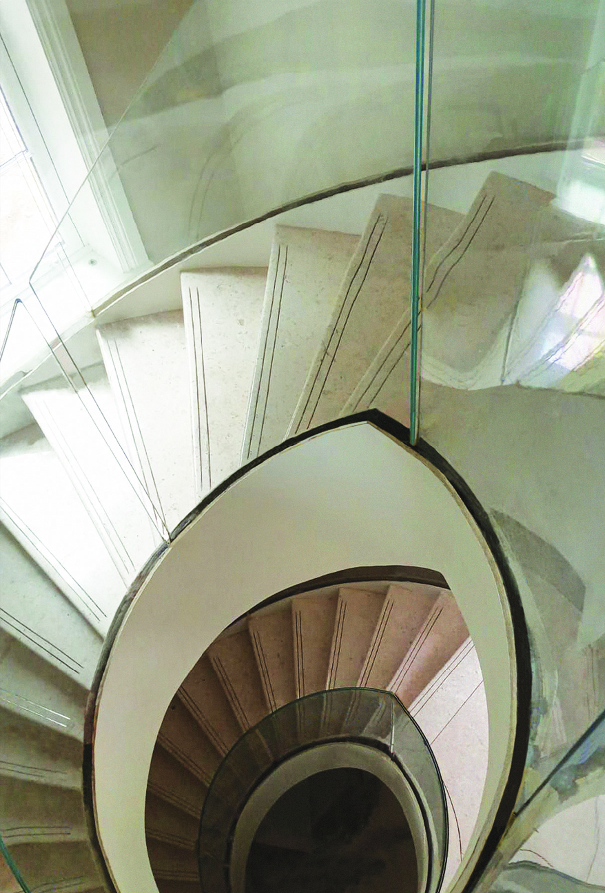 Curved glass balustrades