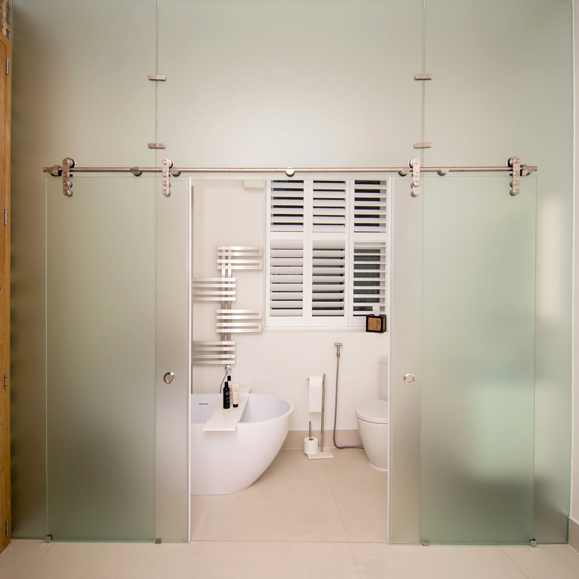 Logo shower enclosures